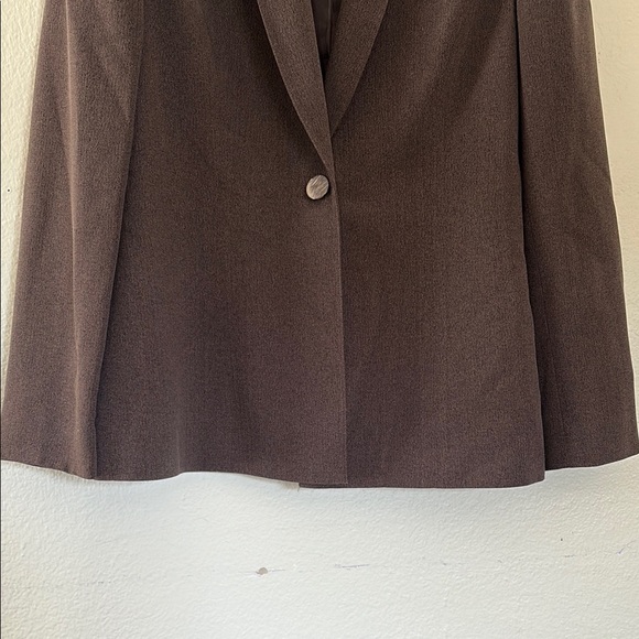 Le Suit Petite Straight Leg One Button Pant Suit Brown 4P - Picture 4 of 13